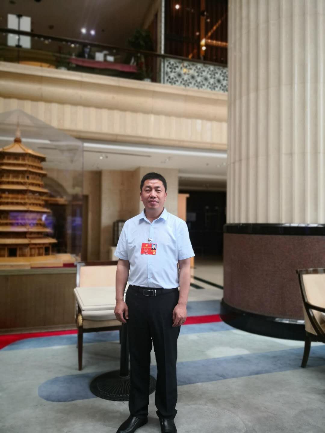 9.全国人大代表、航空工业陕飞部件厂飞机铆接装配钳工赵平 9.全国人大代表、航空工业陕飞部件厂飞机铆接装配钳工赵平