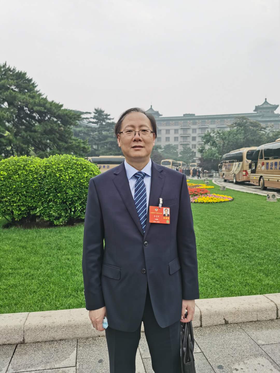 7.全国政协委员、航空工业沈飞副总经理、总工程师李克明 7.全国政协委员、航空工业沈飞副总经理、总工程师李克明